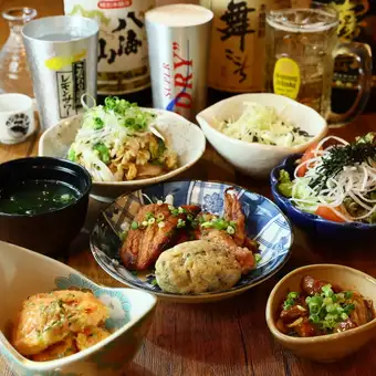 歓送迎会【厳選炭火焼3種の7品コース】クーポン利用で3時間飲み放題付50種類以上6000円→5500円