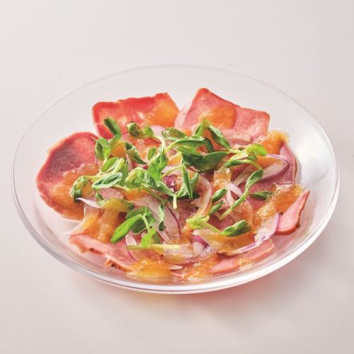 塩タンのサラダ仕立て