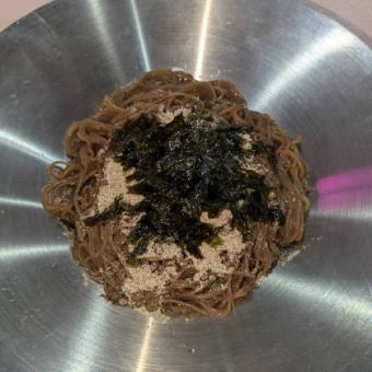 トゥルギルムネンミョン えごまパウダー&えごま油冷麺