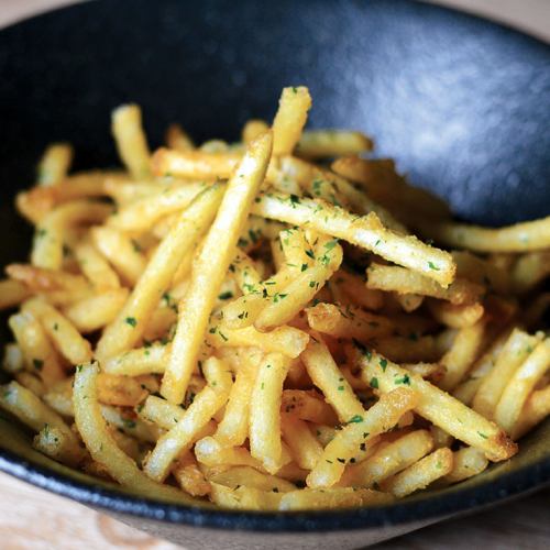 Crispy Potatoes with Green Laver and Anchovy Butter