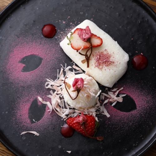 【デザート】苺のファルシ~洋風仕立ての雪見大福~