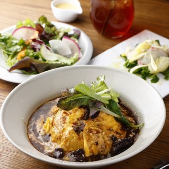 【メインが選べるビストロランチセット】★サラダ・前菜・ドリンク付! 全3品// LUNCH SET