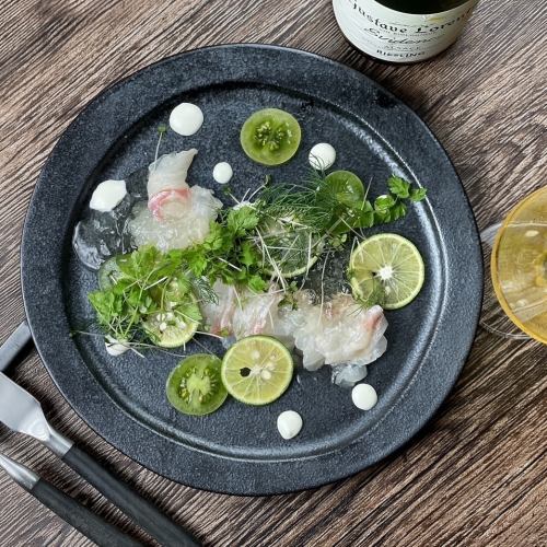 本日鮮魚の昆布〆カルパッチョ