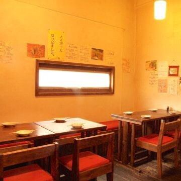 Fully equipped with table seats.It can be used for any scene.In Hakata