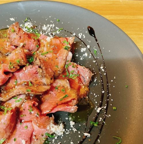 北海道サロマ和牛のローストビーフ