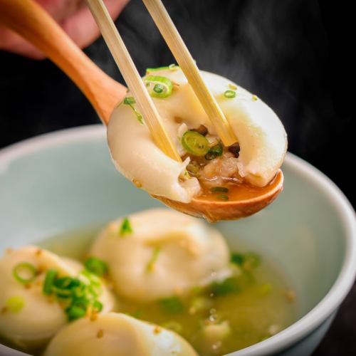 Enjoy a lively gyoza party!