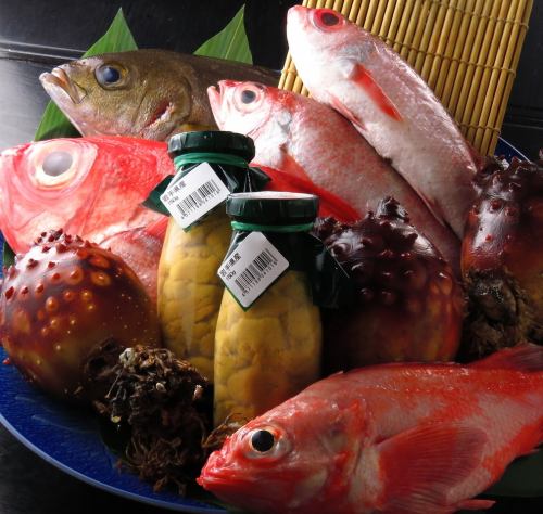 Purchase fresh seafood daily