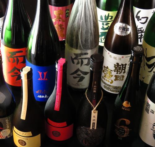 Carefully selected sake from all over Japan!