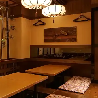 6名用掘りごたつ席