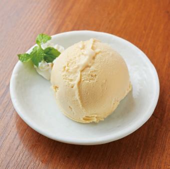 ローストピスタチオアイスクリーム