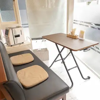 テーブル