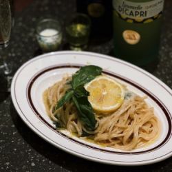 シチリアレモンバタークリームパスタ