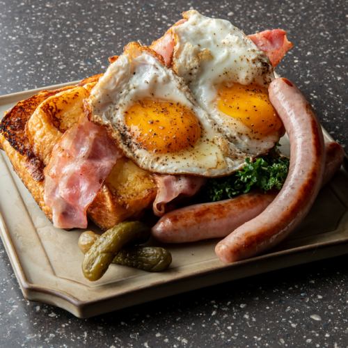 香肠鸡蛋法式吐司