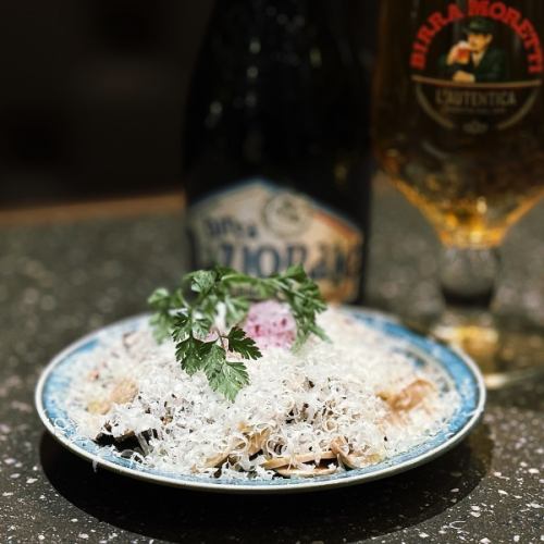 鲜蘑菇帕玛森沙拉