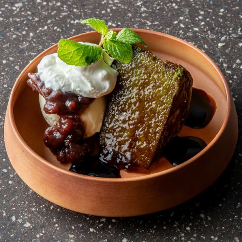 焦糖抹茶巴斯克芝士蛋糕