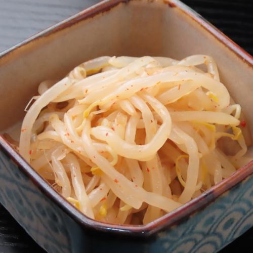 Bean sprouts namul