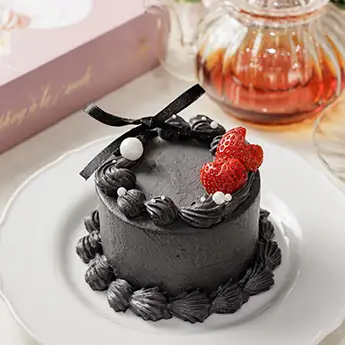 ブラックショートケーキセット【お1人様2,800円(税込)】