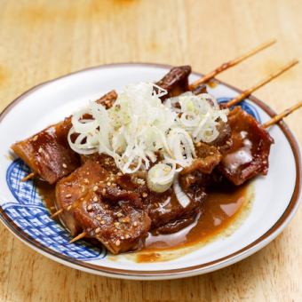 どろ炊き もつ串