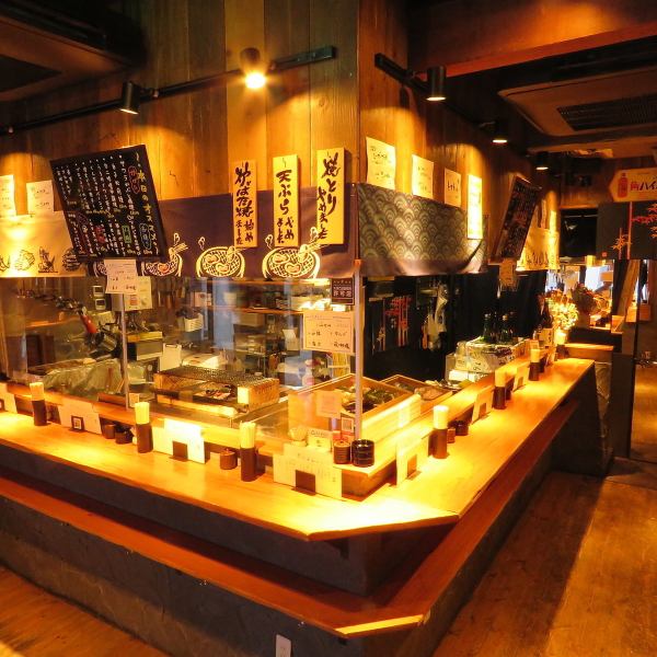 A 1-minute walk from Iwamotocho Station on the Toei Shinjuku Line and a 4-minute walk from Akihabara Station on the JR Sobu Line. .It's a standing izakaya that's perfect for a quick drink or a quick drink for one person.