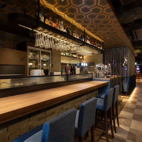 上野駅より徒歩1分♪オシャレな非日常空間