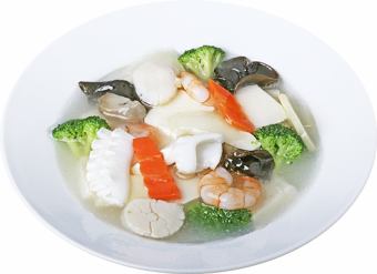 Stewed seafood and tofu