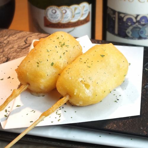 1 piece of raclette cheese (fried)