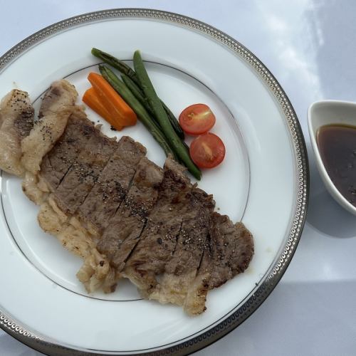 Domestic sirloin steak 250g