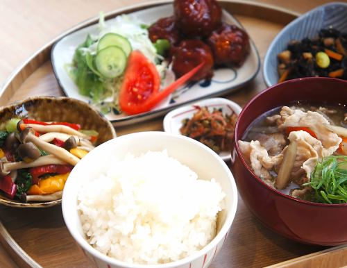 MASAKA的每日午餐