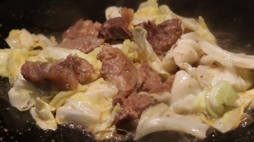Good as a snack! [Beef tendon cabbage]