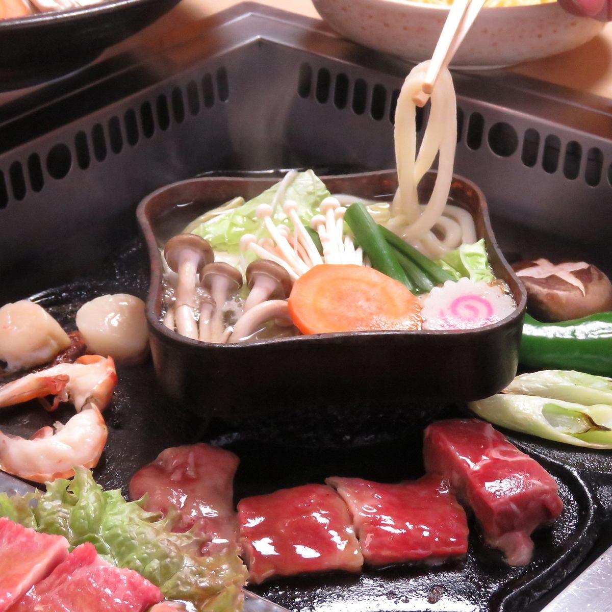Enjoy domestic beef grilled on an iron plate! There is also an all-you-can-eat menu of vegetables and udon or ramen.