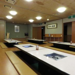 There is a private room with a sunken kotatsu table that can accommodate up to 50 people.Recommended for parties!
