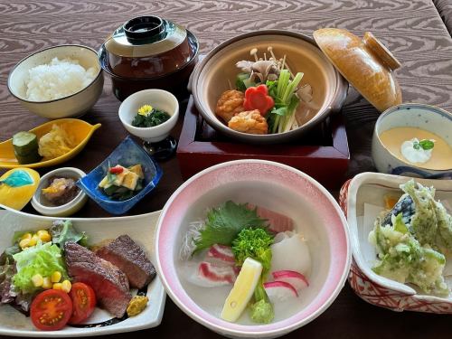 <Regular Kaiseki Meal>