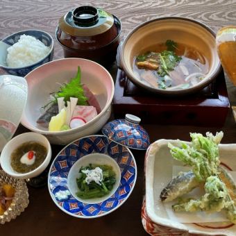 小蝶膳    4000円 土日祝日と夜はプラス500円