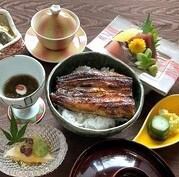 Seasonal eel meal (Dinner, weekends and holidays +500 yen)
