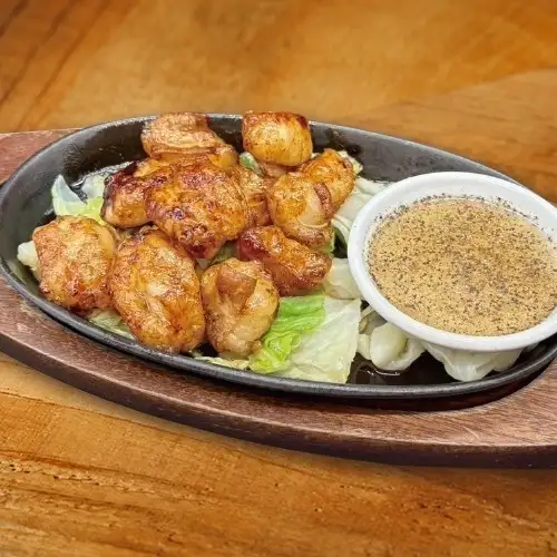 牛もつホルモン焼き