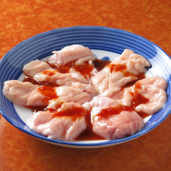 毎日新鮮！とろける旨さが絶品の「白ホルモン焼」をご賞味あれ♪