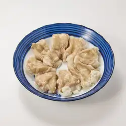 自慢の牛ホルモン焼