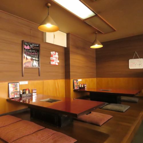 6名様掛けの座敷席を3卓ご用意しております。