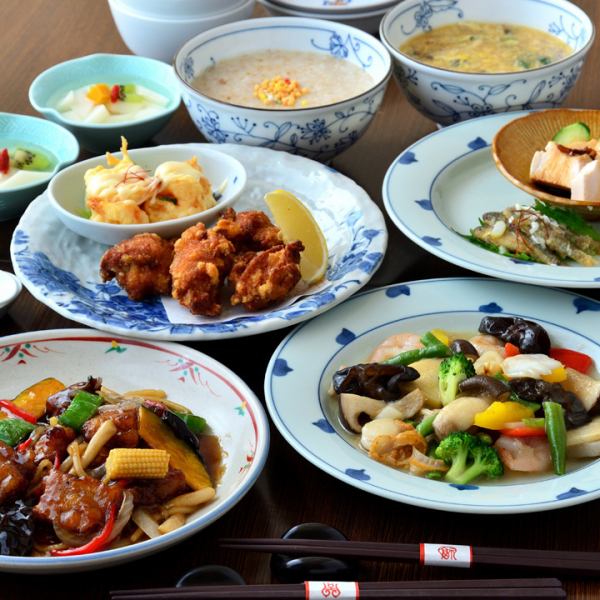 適合重視食材的人◎大量使用新鮮奢華食材製成的7品特製套餐4,500日元