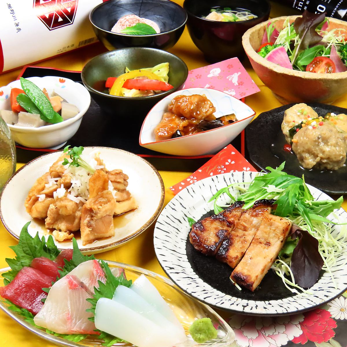 接待や大切な会などにおすすめ。小皿料理とともに四季折々の銘酒をお楽しみください◎