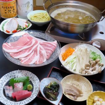【含120分鐘暢飲】豬肉涮涮鍋套餐(含酸湯)★ 5,500日圓(含稅)