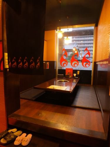 しっぽり掘り炬燵席