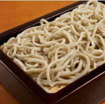 【自家製粉手打ちの生蕎麦】4人前