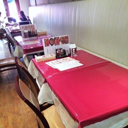 ◇ ◆ You can also use banquets ◆ ◇ In-store spacious and spacious table seats ☆ Gentle manager will welcome you ♪ Women's people In a bright shop that is easy to use even for one person, freshly made How about enjoying Chinese cuisine? Also, 【Aroma】 accepts banquet reservations! Now a lunch drink party is on the increase!
