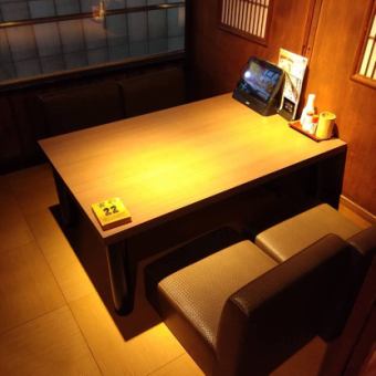 2階のお座敷席。しっかりと積もる話をするならお座敷がいいですよね♪