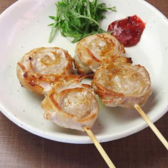 豚巻串　梅しそ 二本