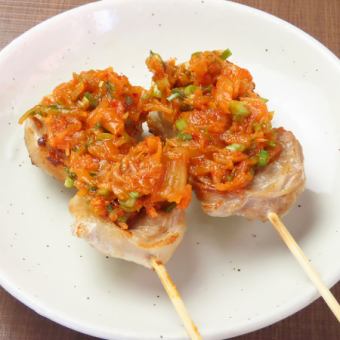豚巻串　キムチ　二本