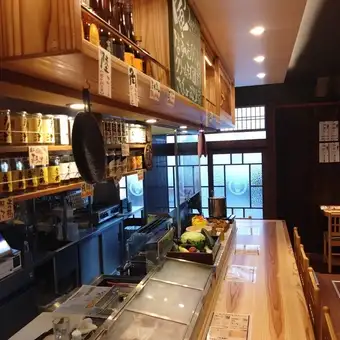 【橄榄鸡带骨鸡肉套餐】仅餐食：3850日元（含税）