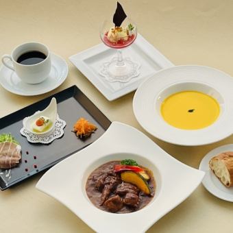 【ランチ限定★】プレミアムコースランチ 国産牛のビーフシチュー＜全6品＞ 3000円(税込）