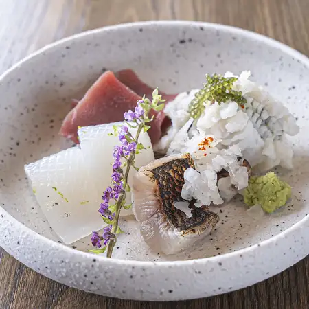 【ひとときの余白コース】厳選旬食材をつかった月替わりのお料理6品7000円(税込)